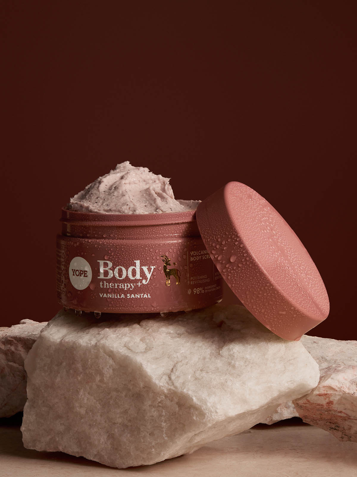 Mineralny peeling wulkaniczny Body therapy+ Vanilla Santal